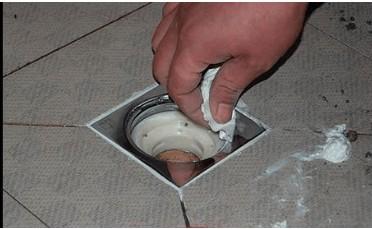 维修换各种防臭地漏 - 漏水维修_卫生间漏水检测_维修马桶-四方水电